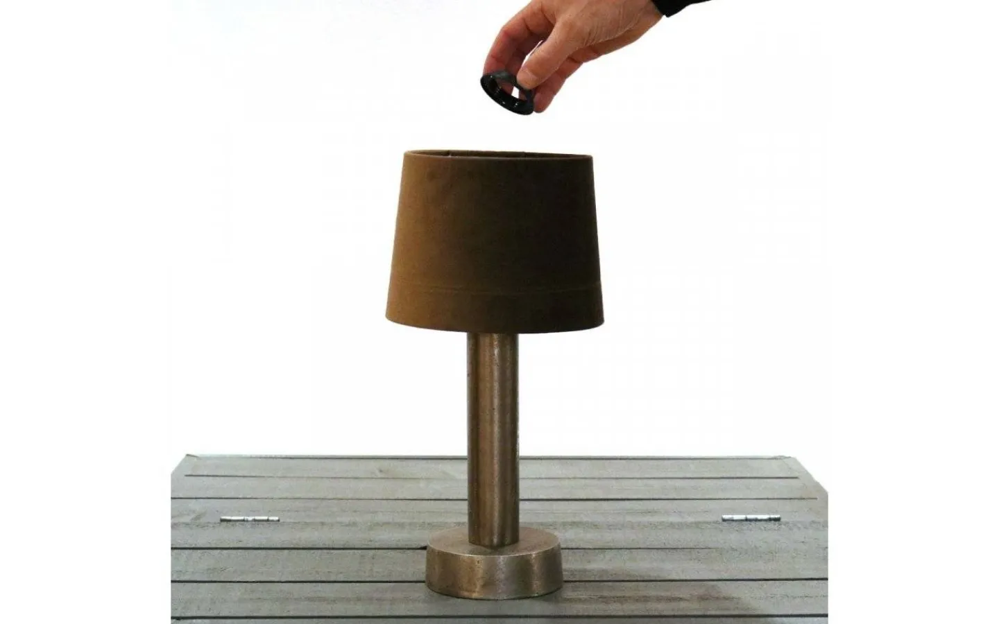 PR Home Adapter E27-E27 med skärmring* Belysningstillbehör