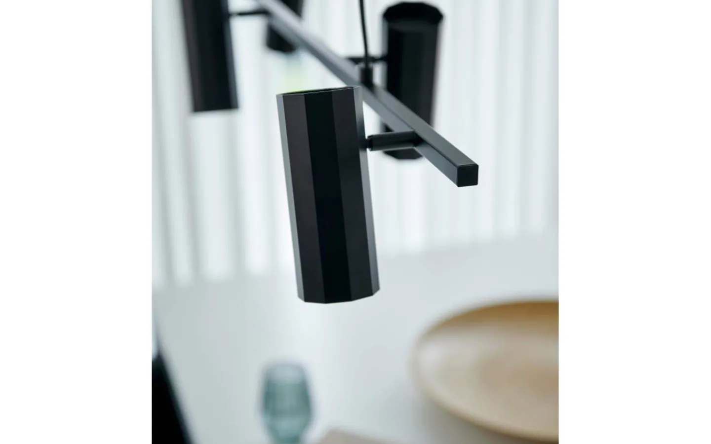 Nordlux Alanis Taklampa 90cm Svart* Avlånga Taklampor