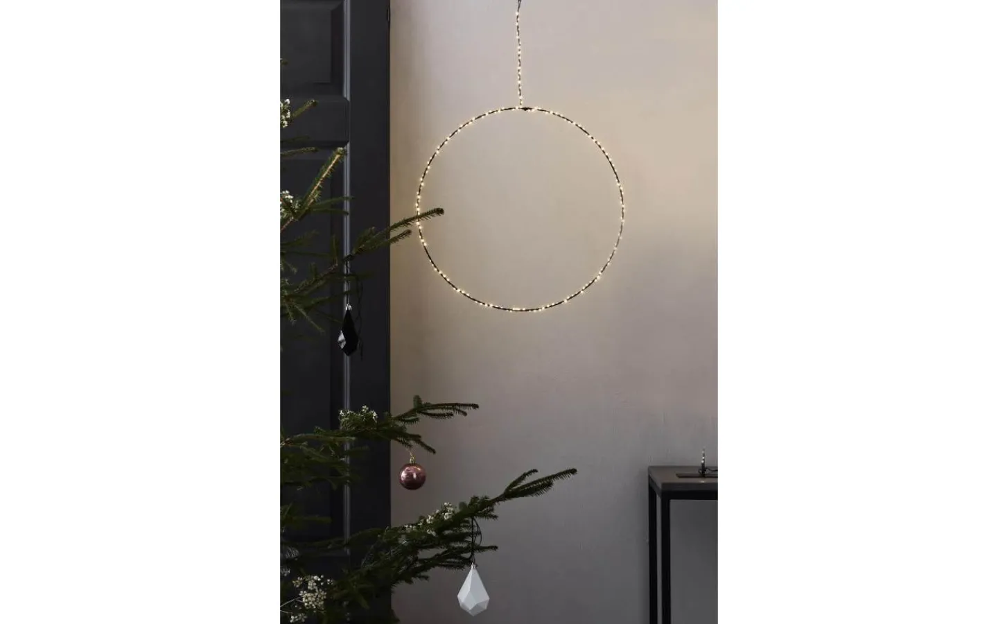 Markslojd Alpha Batteridriven Pendel Cirkel 30cm Svart* Batteri Julpynt Inomhus|Fönsterlampor