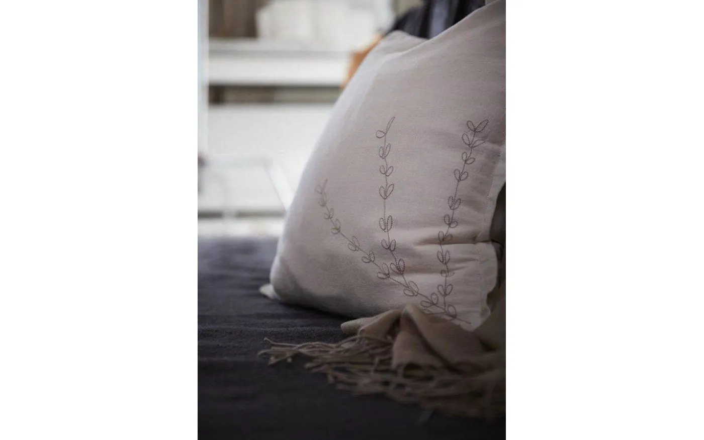 Amie Kuddfodral Offwhite 45x45cm