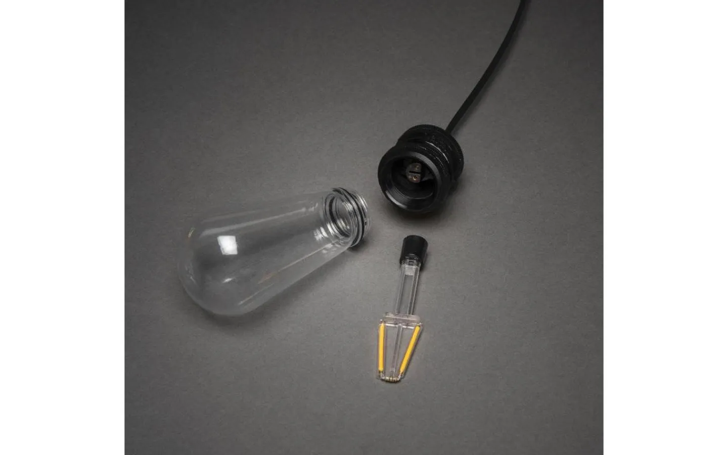 Konstsmide Amodia Ljusslinga EXTRA 9,15m 10L Lyktlampor Svart/Amber IP44* Partyslingor Utomhus 230V|Partyslingor Utomhus 230V