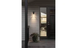 Antares 1 Vägglampa Svart IP44