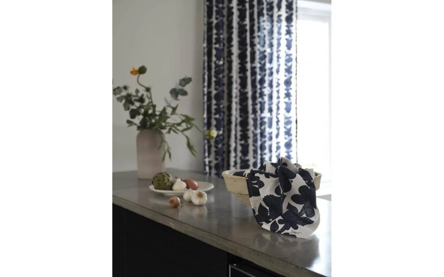 Svanefors Aster Gardin 140x280cm 2-pack Blå Stig Lindberg* Mönstrade Gardiner