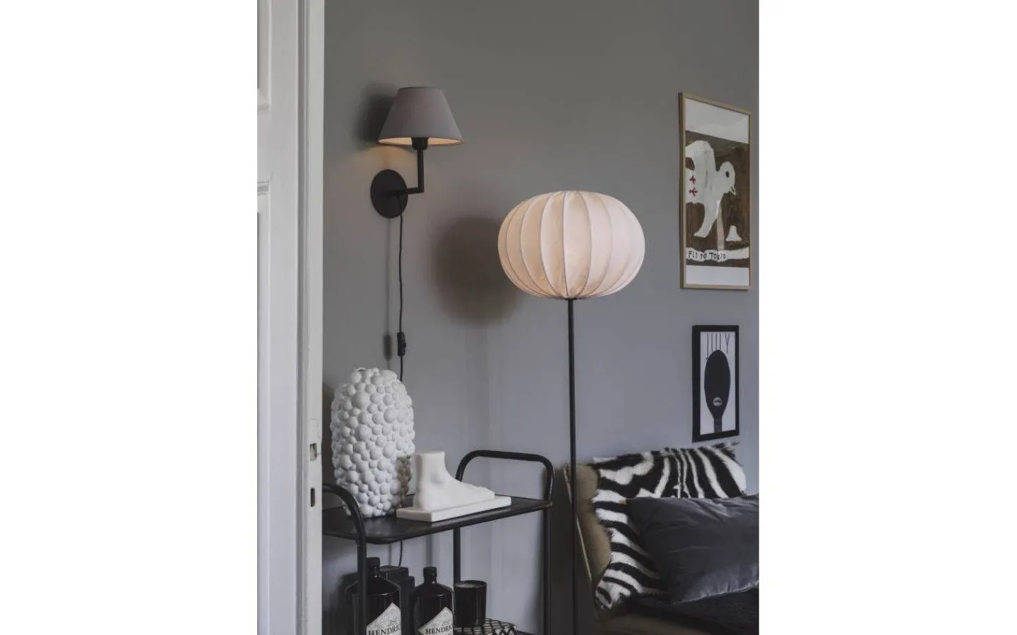 Vardagsrum|Hall & Trappa<PR Home Base Vägglampa Svart