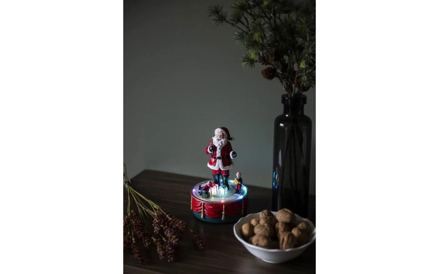 Konstsmide Batteridriven Mekanisk Juldekoration Tomte USB* Julbyar Och Figurer