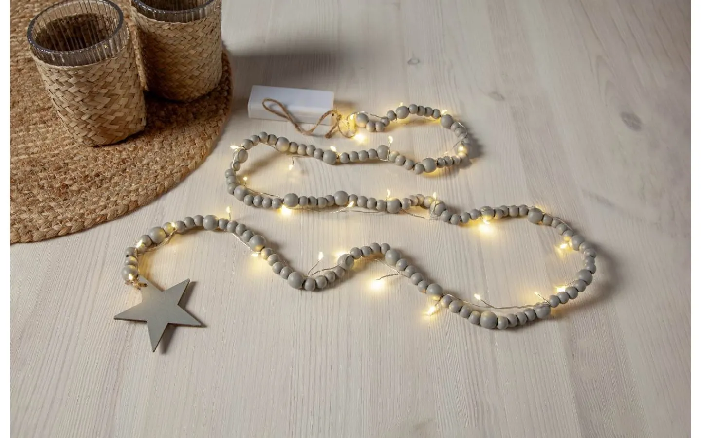 Inomhusdekorationer Batteri<Star Trading Beady Batteridriven Ljusslinga 1,5m Greige