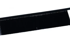 Borstgenomföring till väggskåp