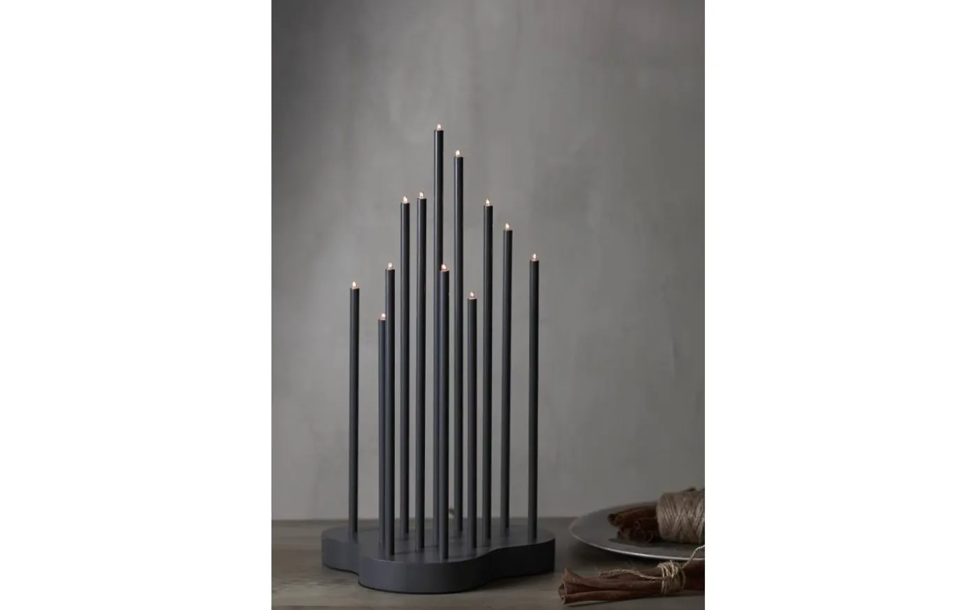 Buzz Adventsljusstake 43cm Grafit