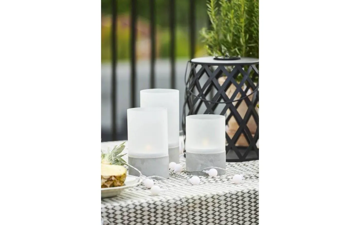 Calabria Solcellslampa 28cm Svart