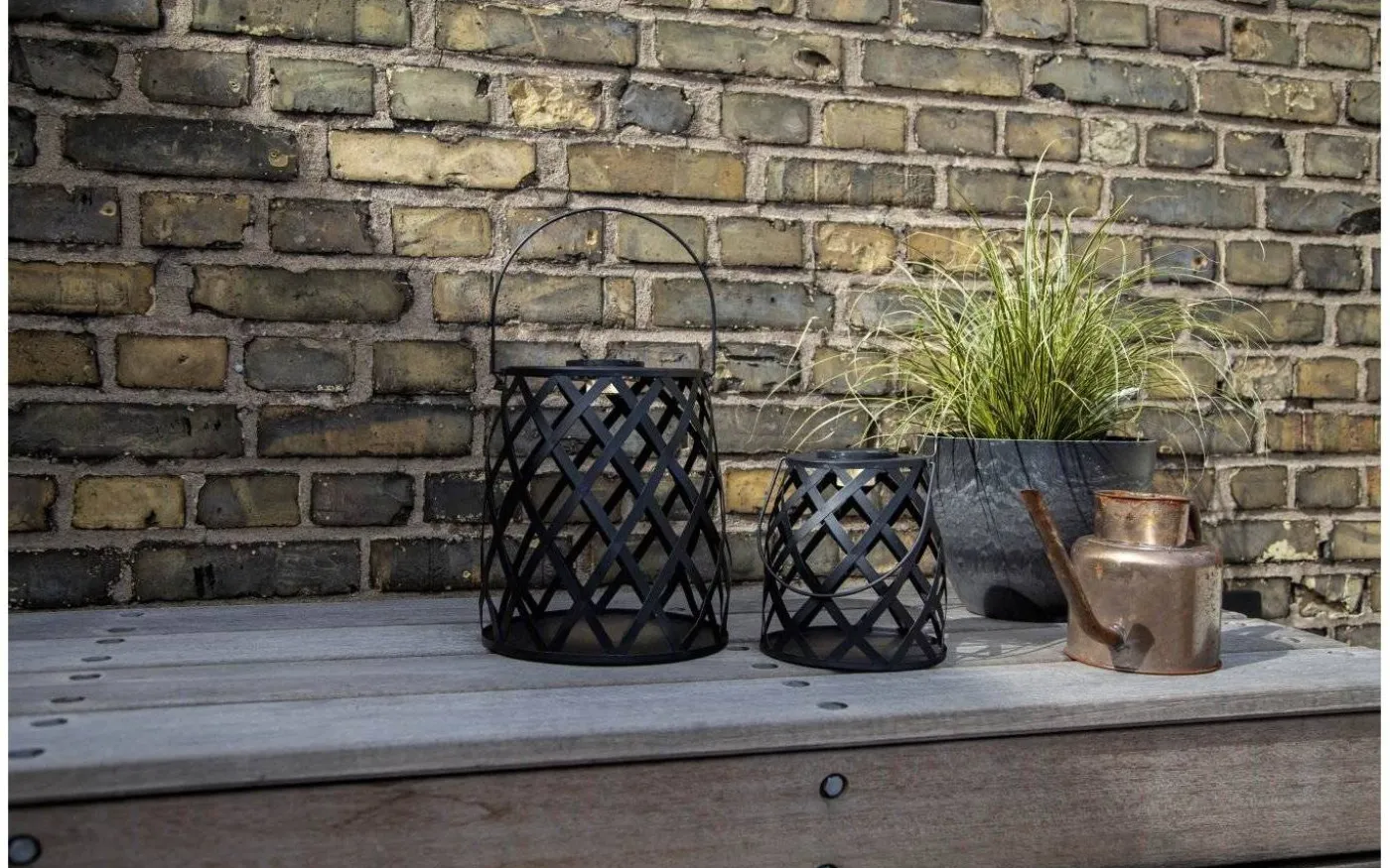 Calabria Solcellslampa 28cm Svart