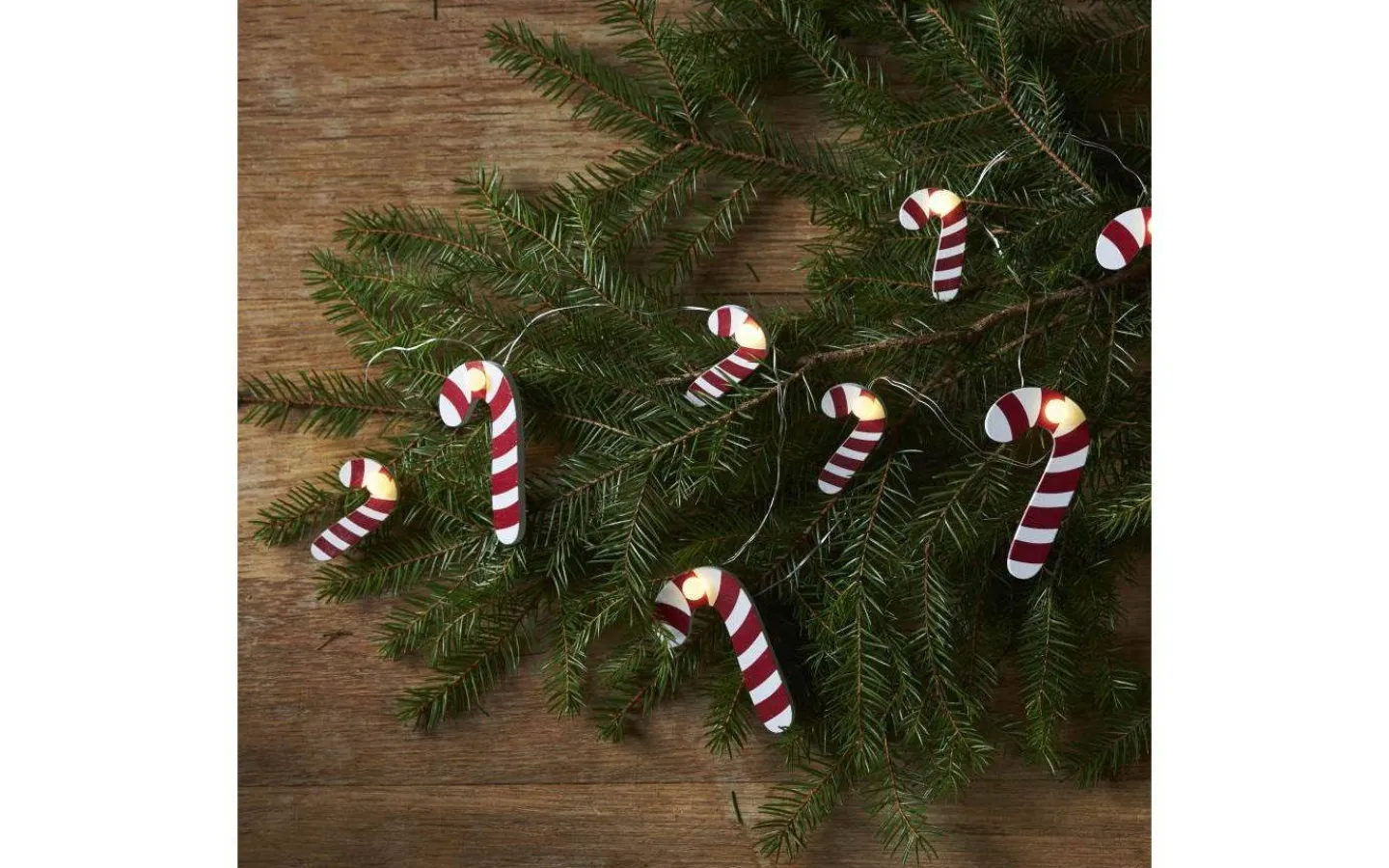 Star Trading Candy Cane Batteridriven Ljusslinga Polkagris 1,35m Röd/Vit* Batterislingor|Inomhusdekorationer Batteri