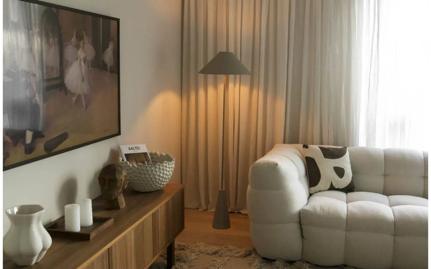 Golvlampor<Globen Lighting Cannes Golvlampa 140cm Mud