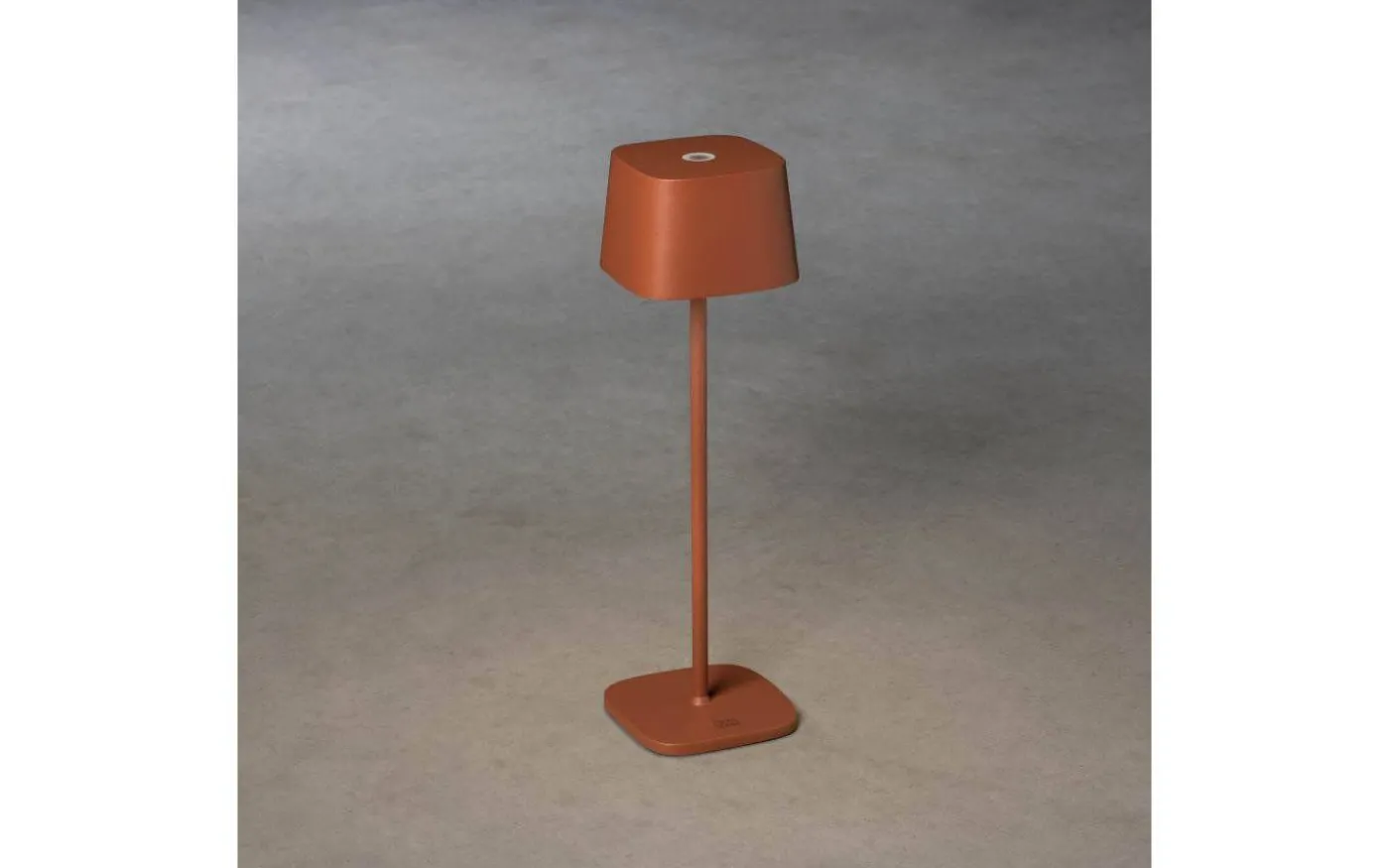 Capri Uppladdningsbar Bordslampa LED 36cm Terrakotta IP54