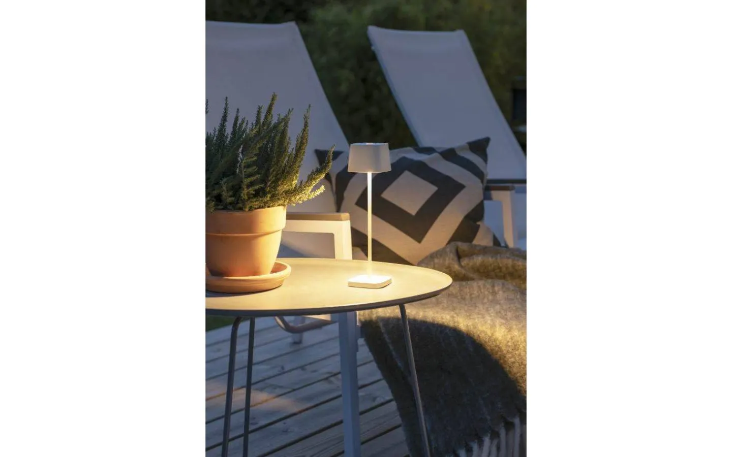 Uppladdningsbara Lampor Utomhus|Uppladdningsbara Lampor Utomhus<Konstsmide Capri Uppladdningsbar Bordslampa LED 20cm Vit IP54