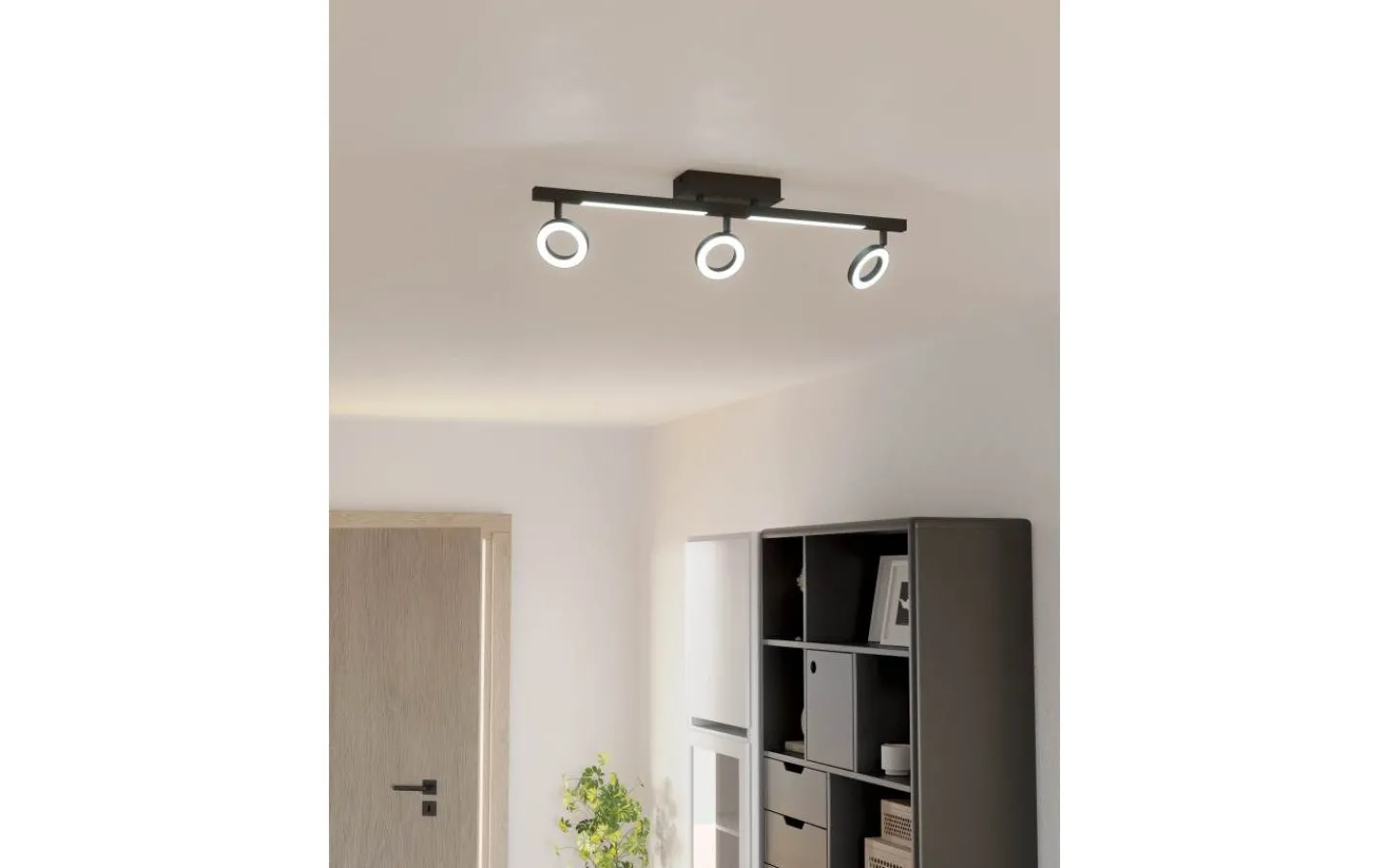 Eglo Cardillio 2 Takspotlight 39cm LED 3000K 3x3,2W + 2x3,3W Svart* Avlånga Takspotlights|Takspot Med 3 Lampor