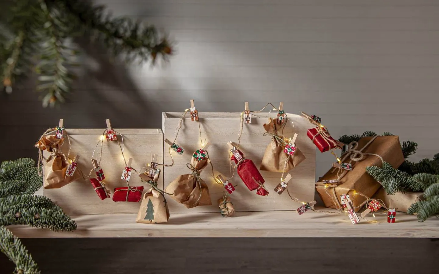 Batteri Julpynt Inomhus<Star Trading Clippy Advent Ljusslinga 2,4m Multifärgad Varmvit