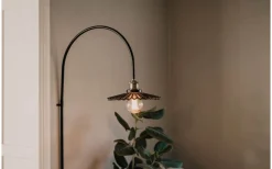 Globen Lighting Cobbler Vägglampa 150cm Rök* Lampetter