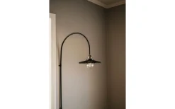 Globen Lighting Cobbler Vägglampa 150cm Rök* Lampetter