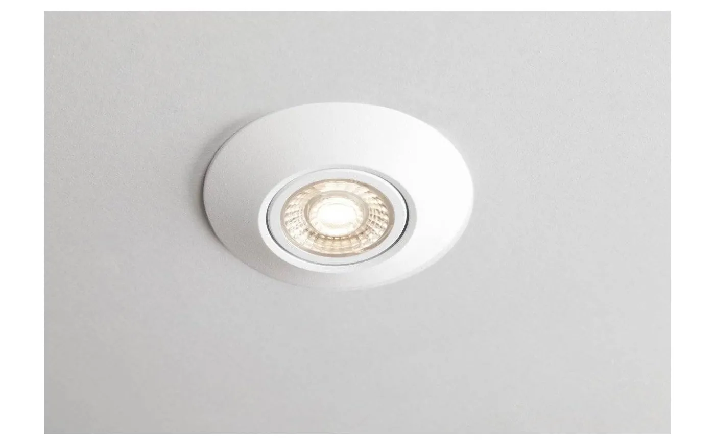 Comfort Smart ISO Spotlight Dim to Warm 6W Vit IP44