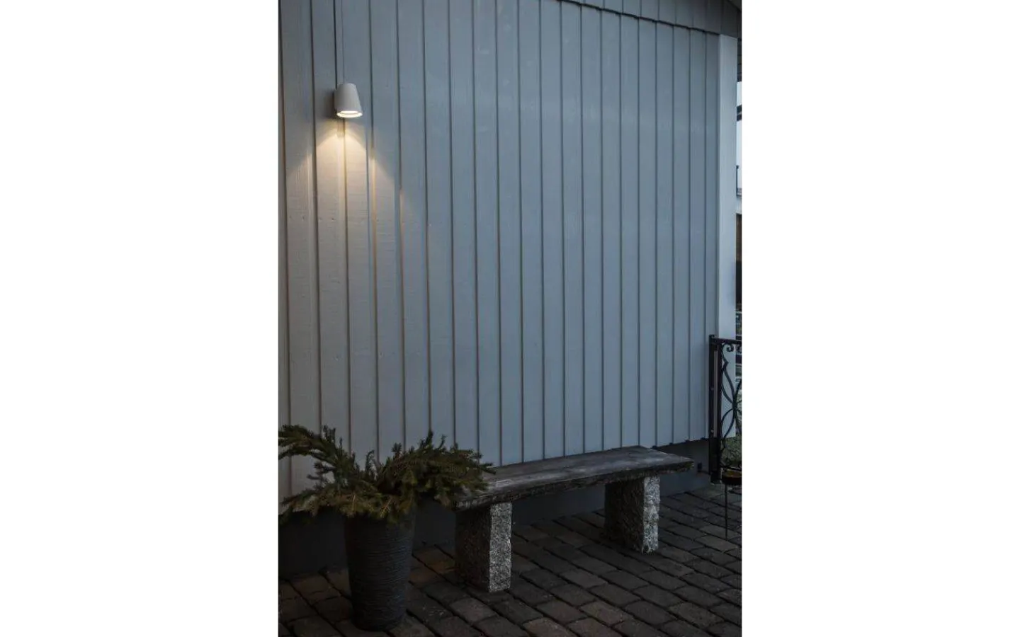 Hidealite Cone Vägglampa LED 3000K 3W Vit IP54* Upp Eller Nedljus Lampor