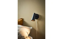 Sovrum|Läslampor<Markslojd Crest Vägglampa Svart