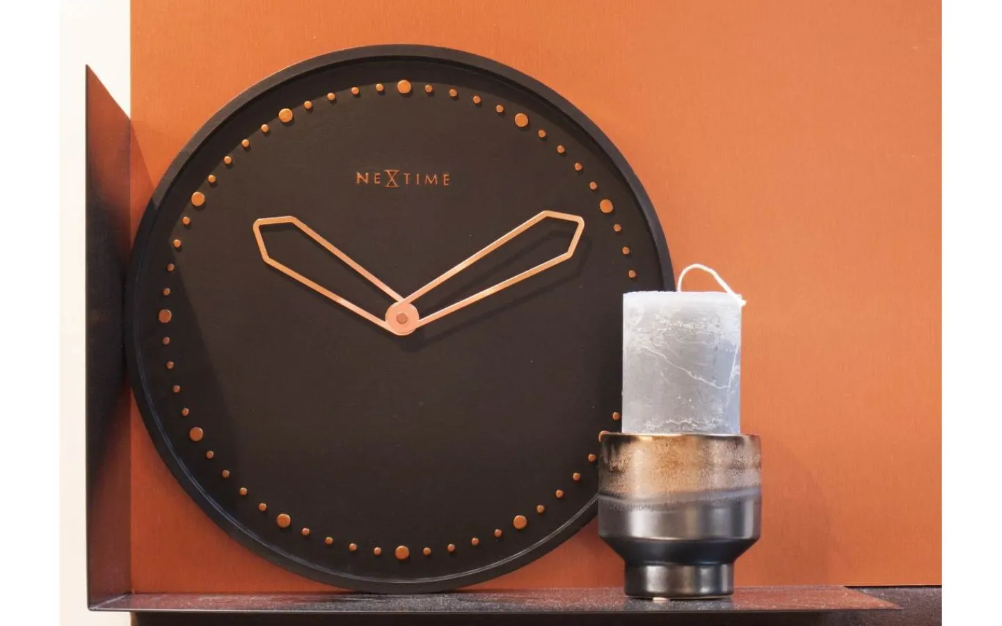 Väggklockor<NeXtime Cross Väggklocka Ø35cm Svart/Guld