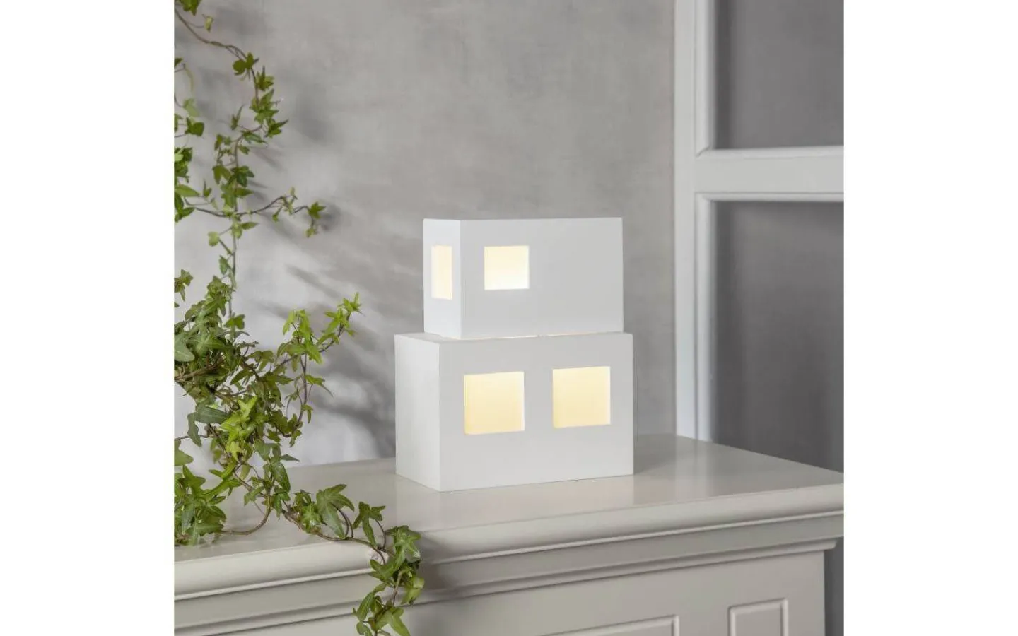 Bordslampor<Star Trading Cube Bordslampa E14 25cm Vit