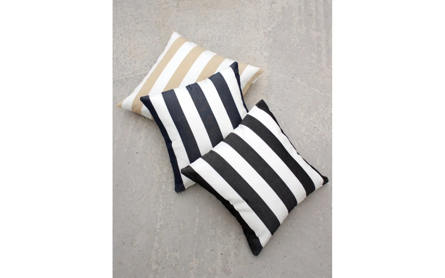 Svanefors Dis Kuddfodral Marin 50x50cm Outdoor* Kuddfodral