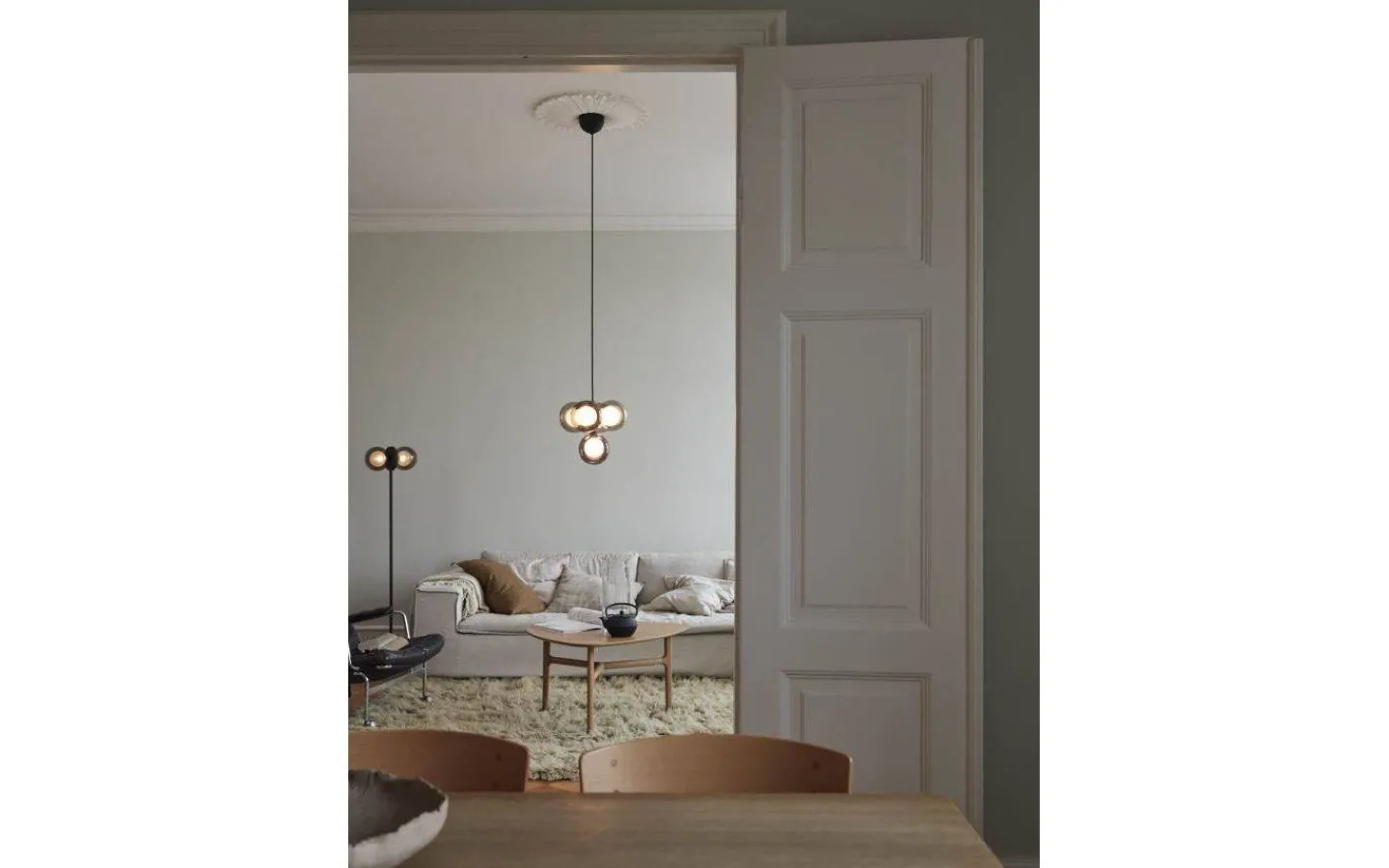 Vardagsrum|Hall & Trappa<CO Bankeryd Discus Taklampa