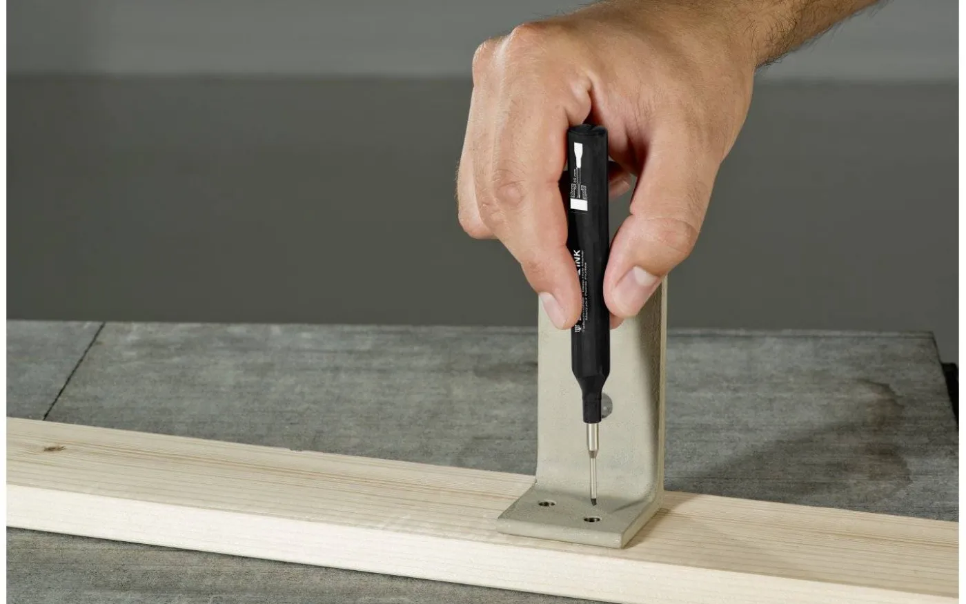 Djuphålsmärkare, Lyra Ink