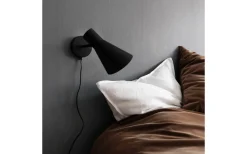 Dyberg Larsen DL12 Vägglampa Svart* Läslampor