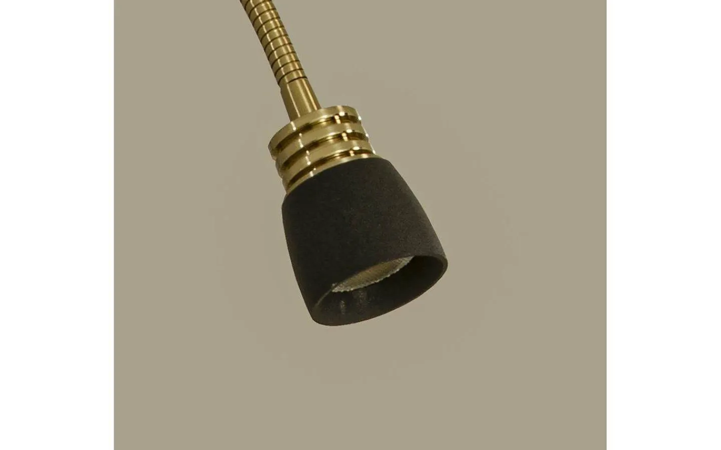 Aneta Eketorp Sänglampa LED 3W 2700K Svart/Matt Mässing* Läslampor