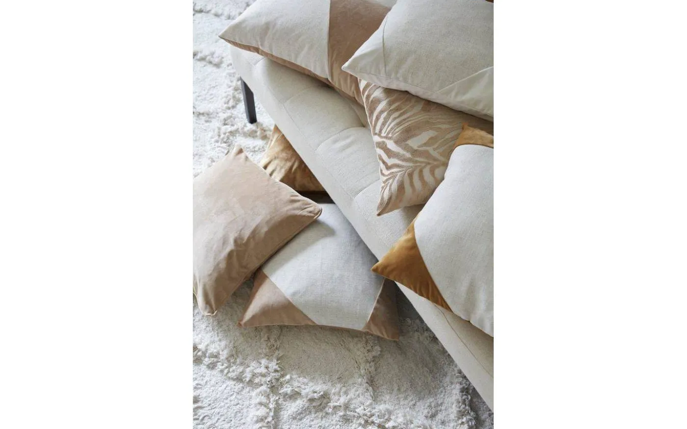 Elise Kuddfodral Gul 45x45cm