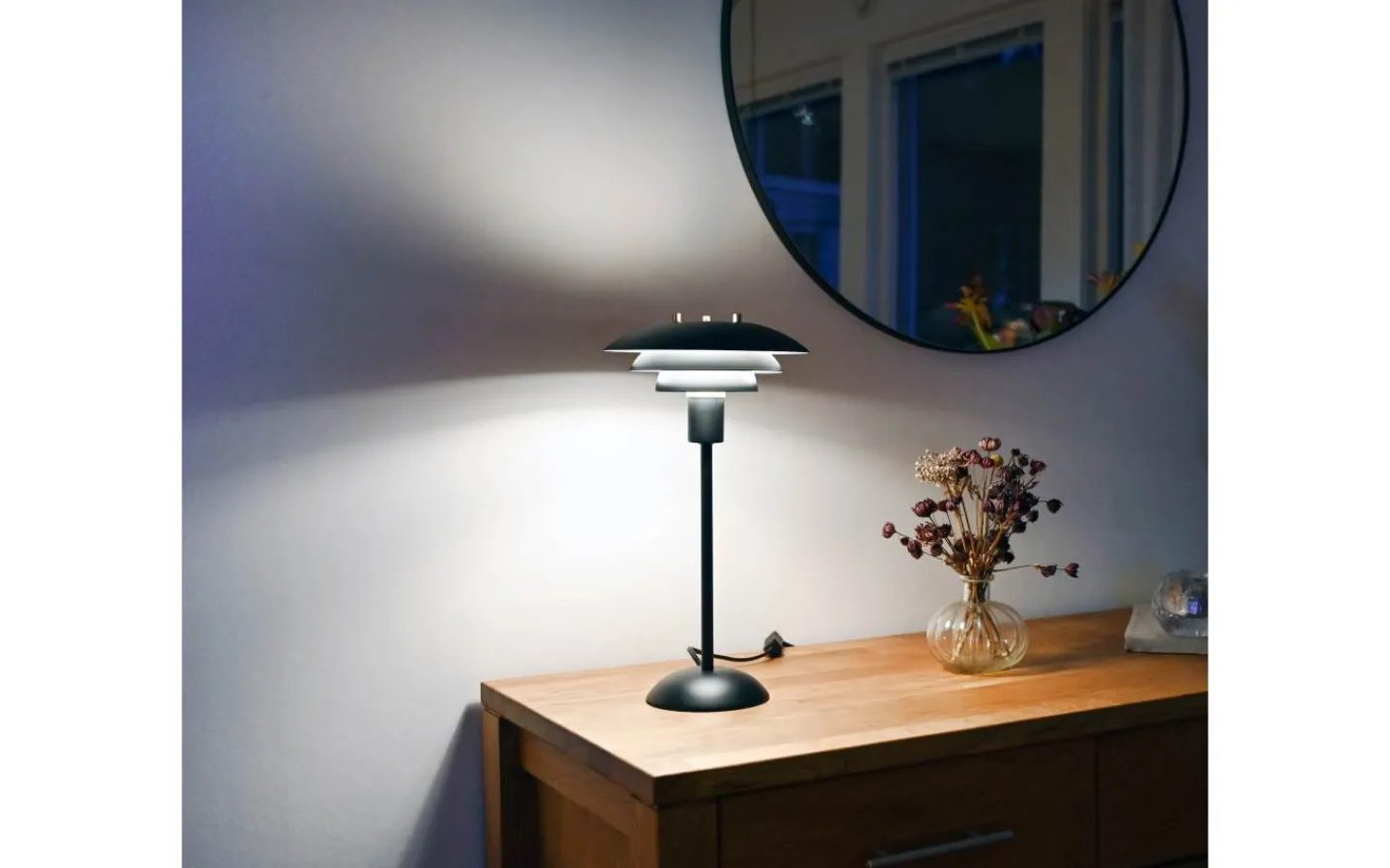 Aneta Epsilon Bordslampa 37cm Svart* Bordslampor