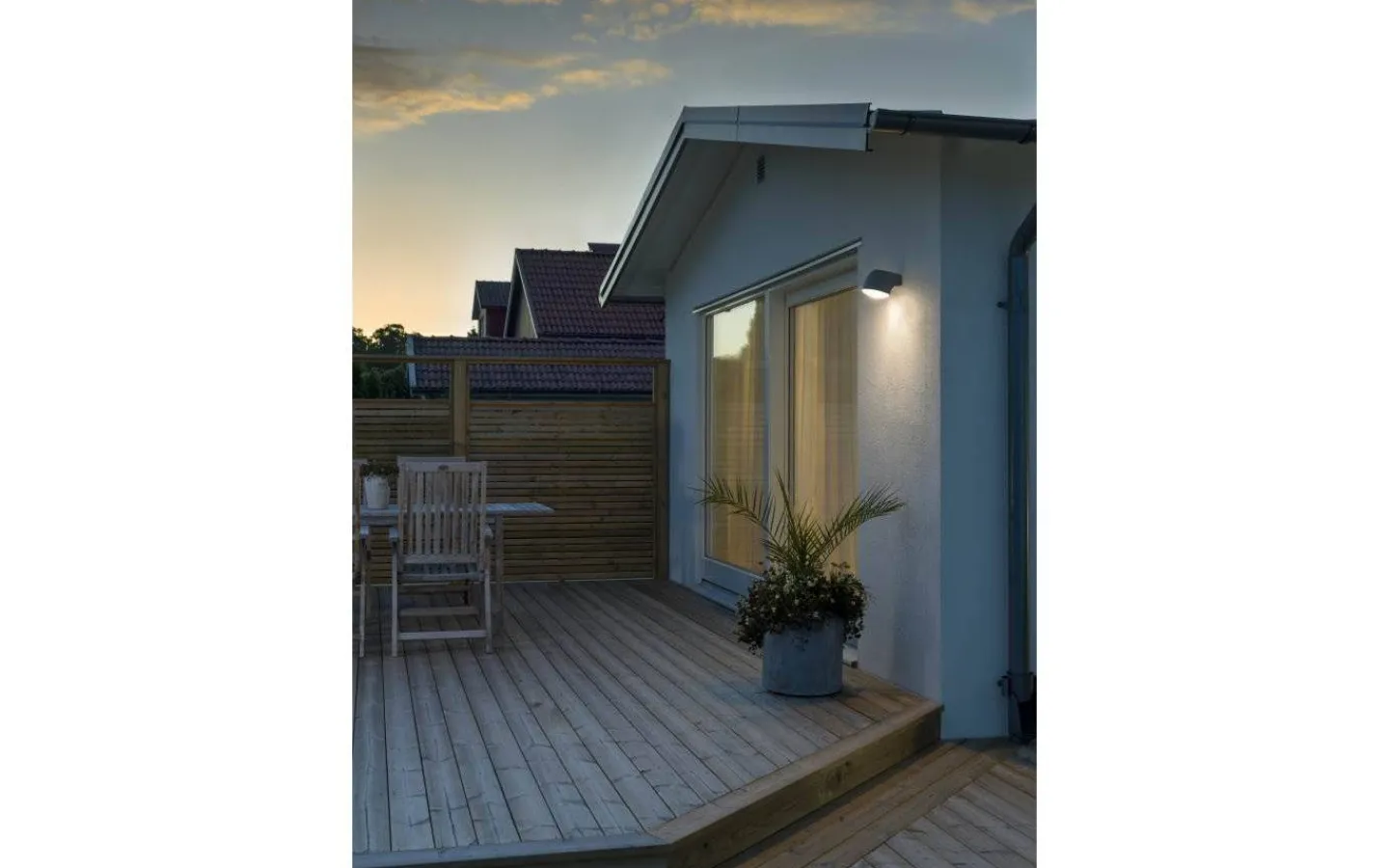 Konstsmide Ferrara Vägglampa LED 3000K 4W Svart IP44* Upp Eller Nedljus Lampor