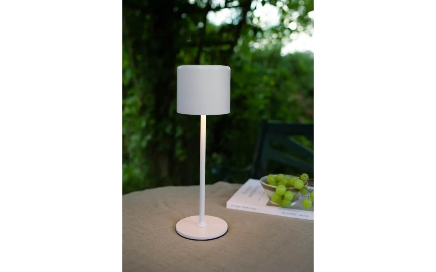 Filo Uppladdningsbar Bordslampa Vit IP44