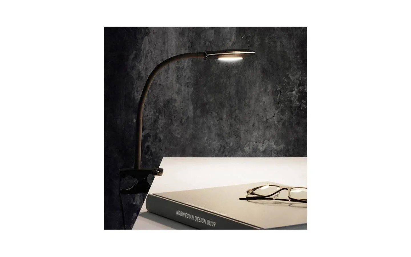 Halo Design Fix Klämlampa LED 4W 3000K Svart* Klämlampor