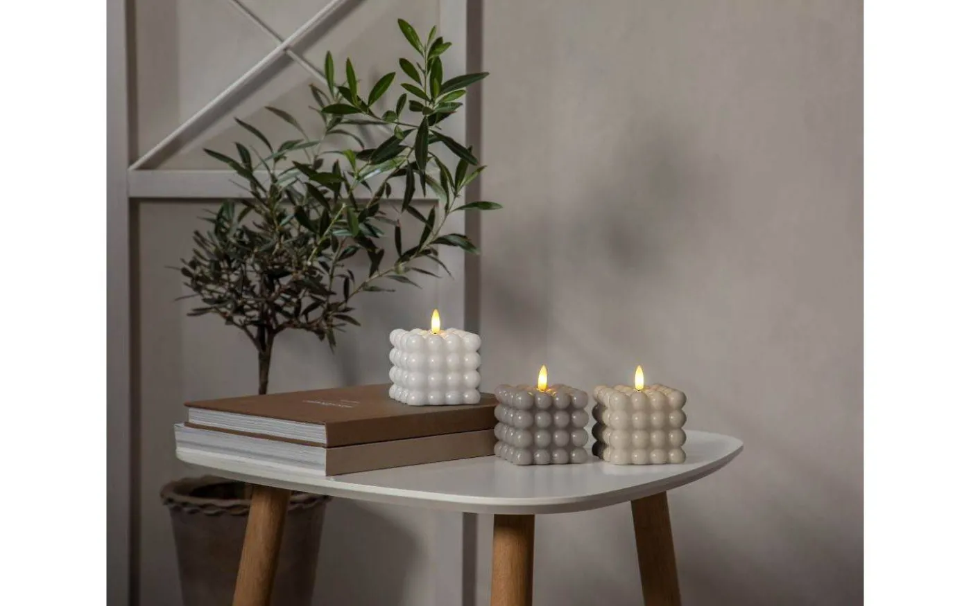 Flamme Dot Batteridrivet Blockljus 9,5cm Vit