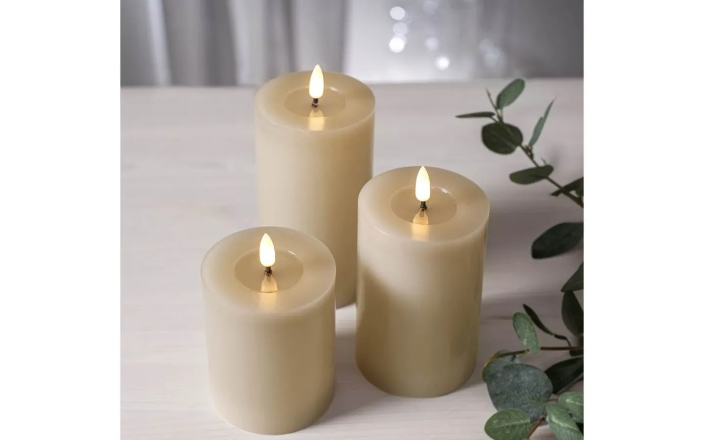 Flamme Batteriljus (Hela Serien)|Flamme Batteriljus (Hela Serien)<Star Trading Flamme Flow Batteridrivet Blockljus 15cm Beige