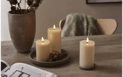 Flamme Batteriljus (Hela Serien)|Flamme Batteriljus (Hela Serien)<Star Trading Flamme Flow Batteridrivet Blockljus 12,5cm Beige