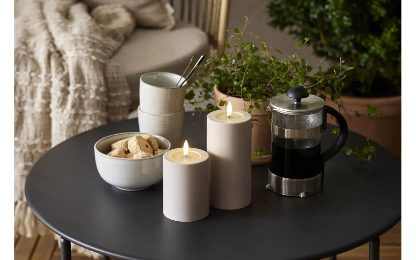 Flamme Batteriljus (Hela Serien)|Flamme Batteriljus (Hela Serien)<Star Trading Flamme Soft Batteridrivet Blockljus 12,5cm Beige