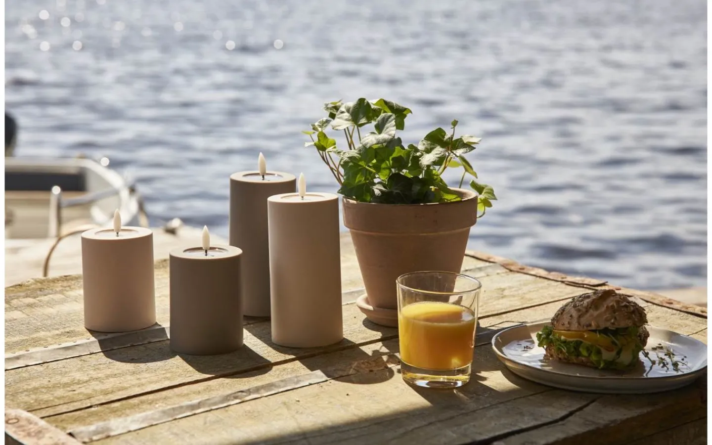 Flamme Batteriljus (Hela Serien)|Flamme Batteriljus (Hela Serien)<Star Trading Flamme Soft Batteridrivet Blockljus 12,5cm Beige