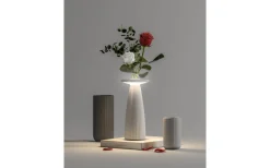 Allmänbelysning|Uppladdningsbara Lampor Utomhus<Ubiqua Lighting Flora Batterilampa 24cm 2700/3000K Salvia IP54