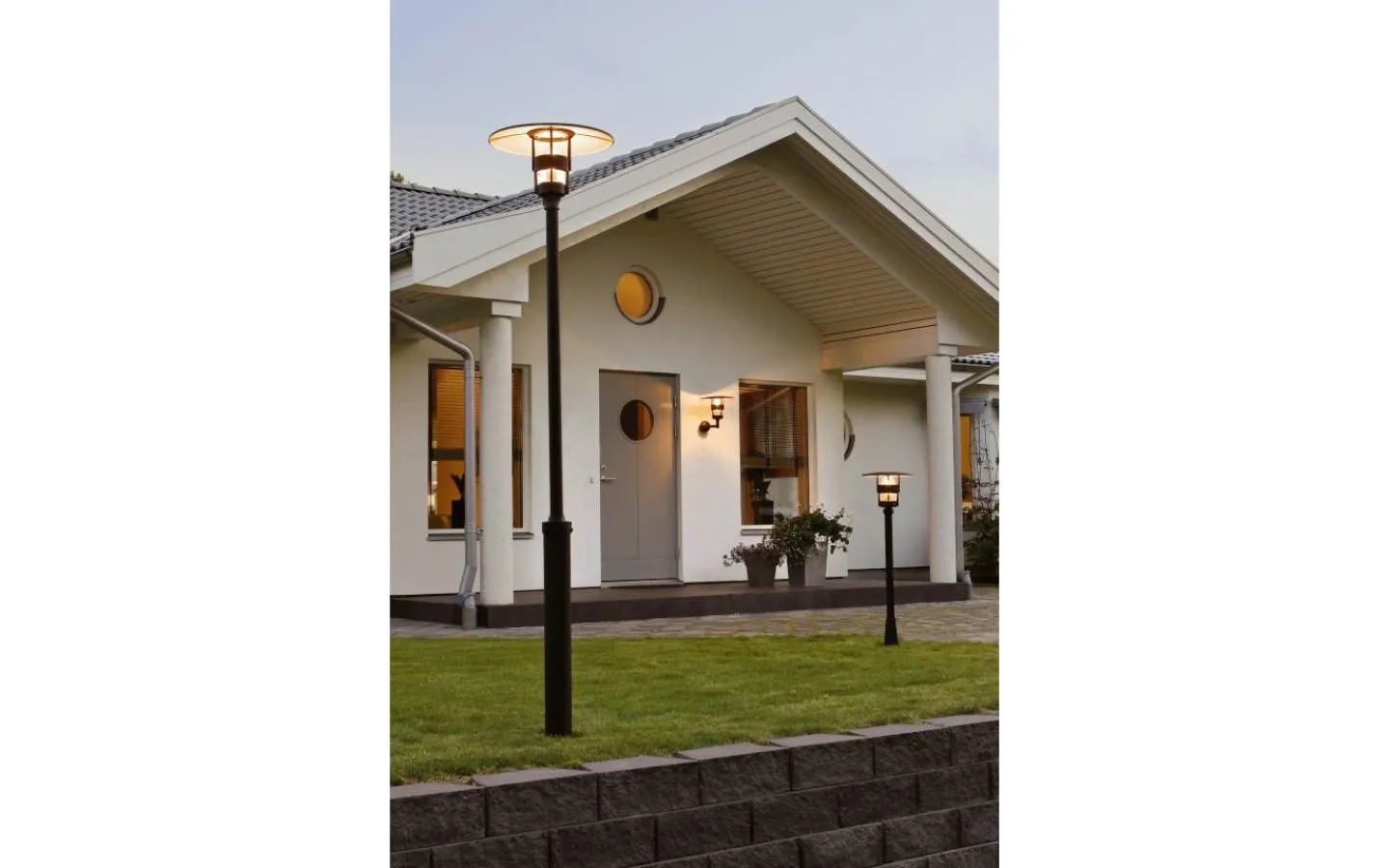 Kompletta Stolplyktor<Konstsmide Freja Stolplykta 2,3m E27 Svart IP44