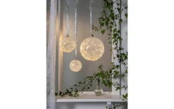 Glow Snow Batteridriven Glaskula med Timer 11cm Frostad