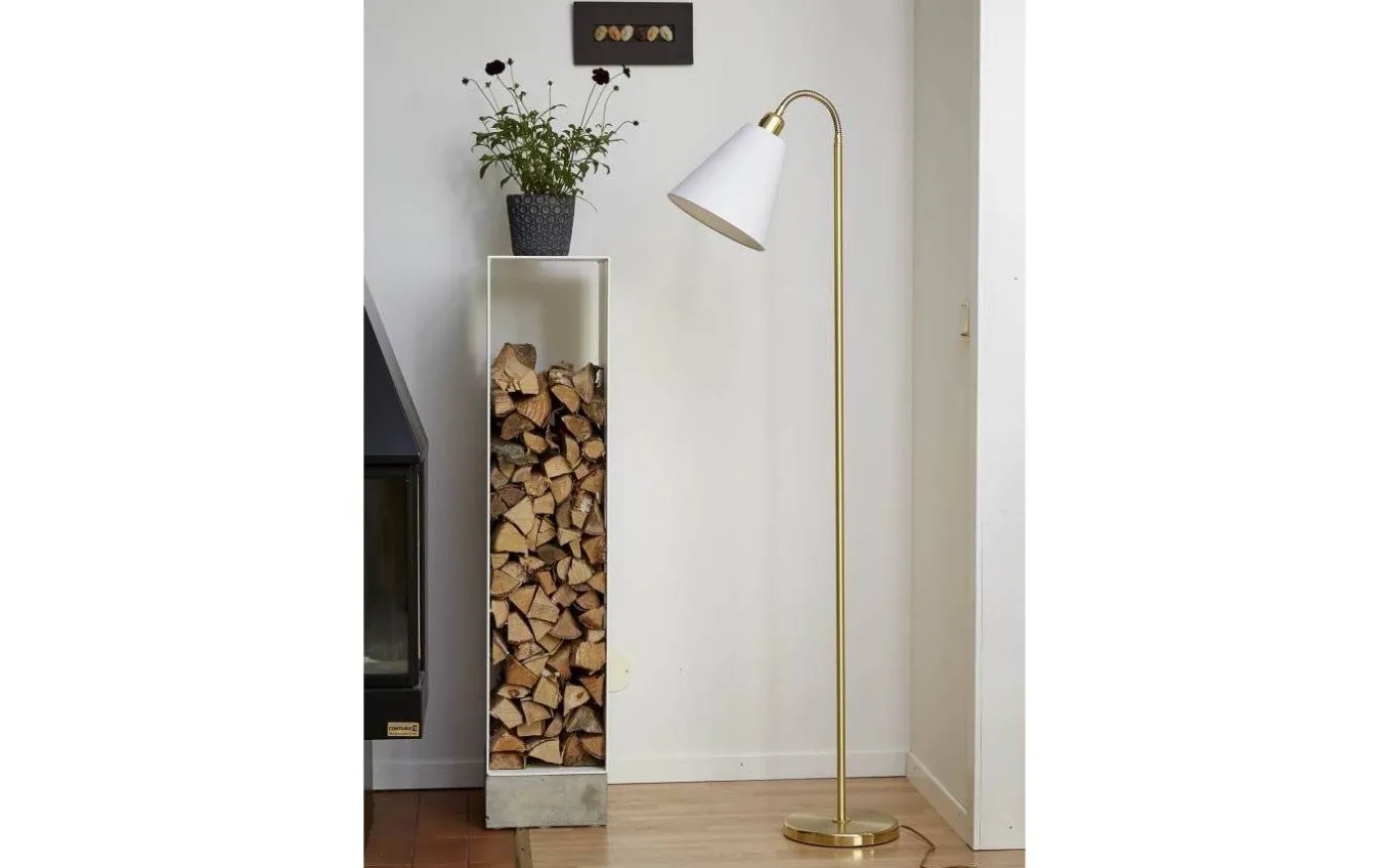 Haga Golvfot 1L 140cm Mässing