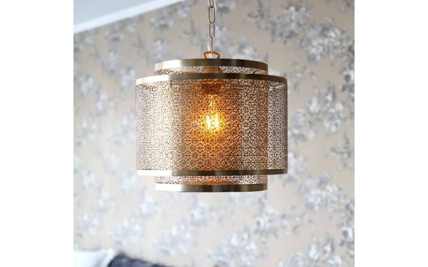 Vardagsrum<By Rydens Hermine Taklampa