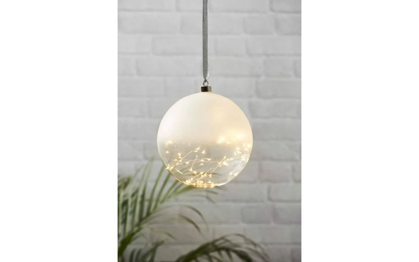 Inomhusdekorationer 230V<Star Trading Hängande Glaskula Glow 20cm Frostad