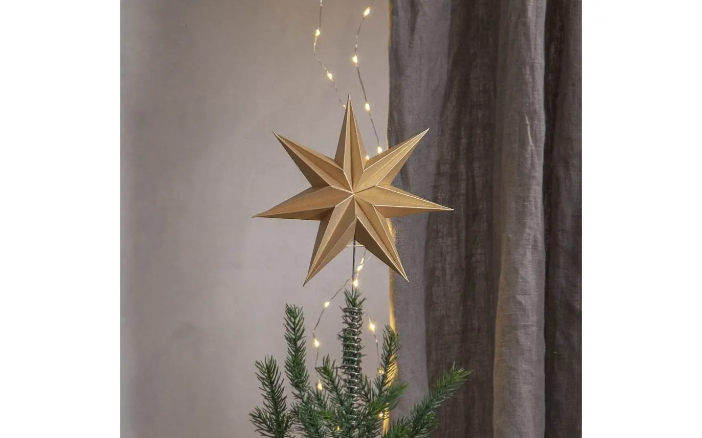 Isa Toppstjärna 33cm Guld
