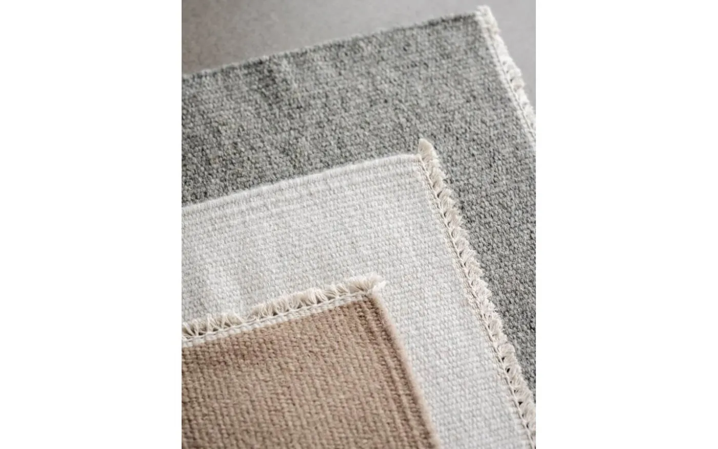 John Ullmatta Beige 70x200cm